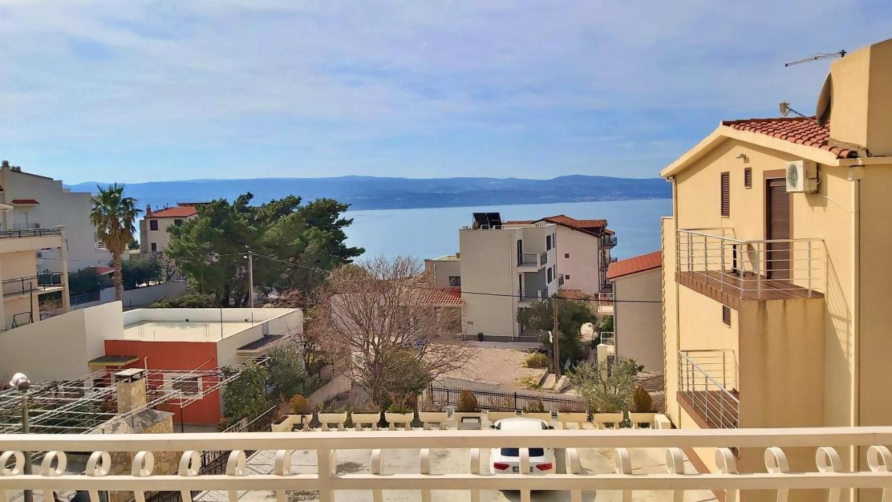 Apartments Mandalinic オミシュ エクステリア 写真