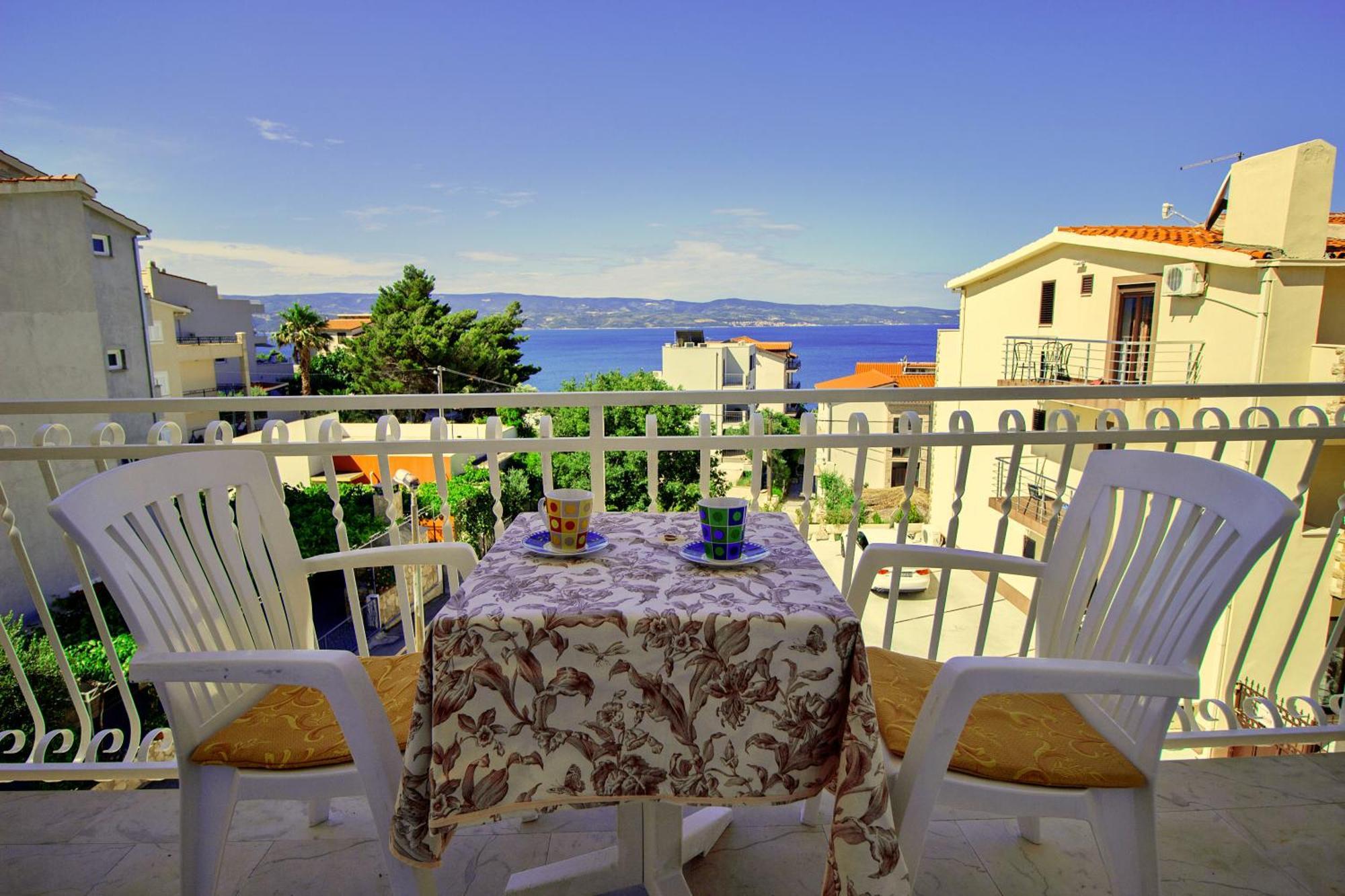Apartments Mandalinic オミシュ エクステリア 写真